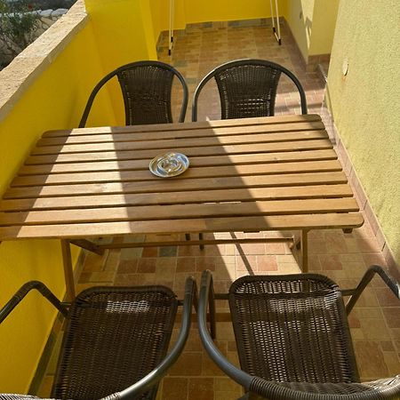 Miro Apartmani Ražanac エクステリア 写真