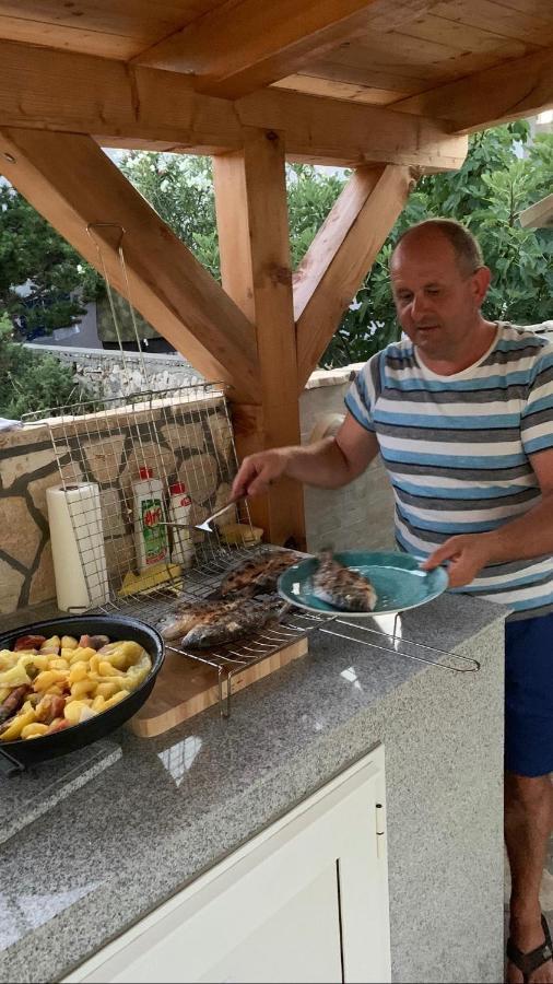 Miro Apartmani Ražanac エクステリア 写真