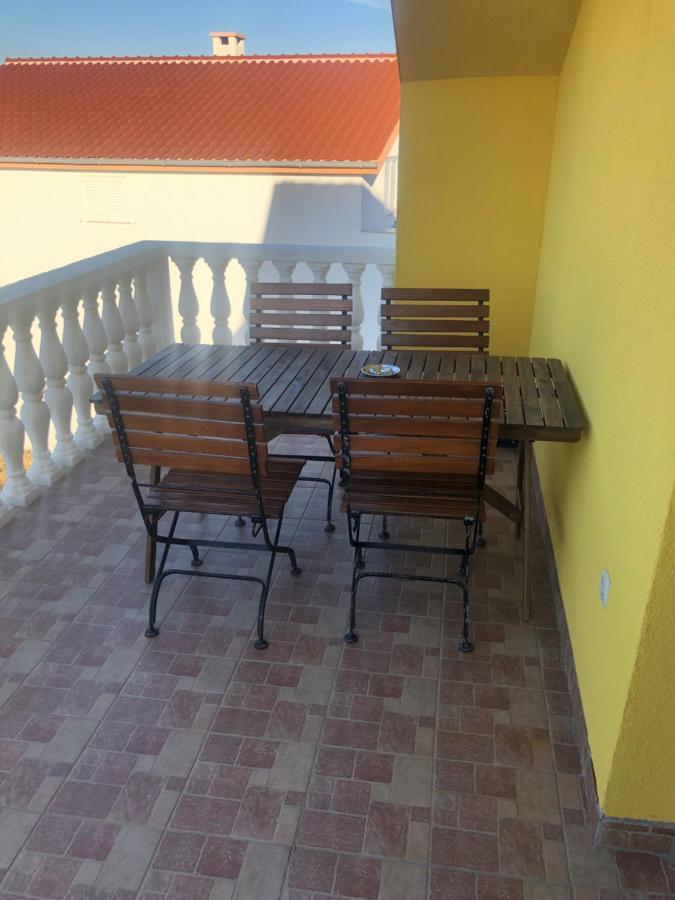 Miro Apartmani Ražanac エクステリア 写真