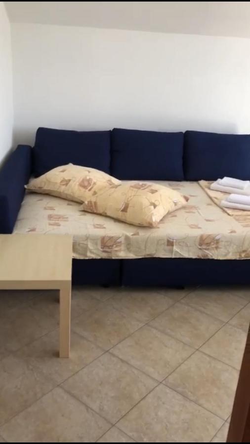 Miro Apartmani Ražanac エクステリア 写真