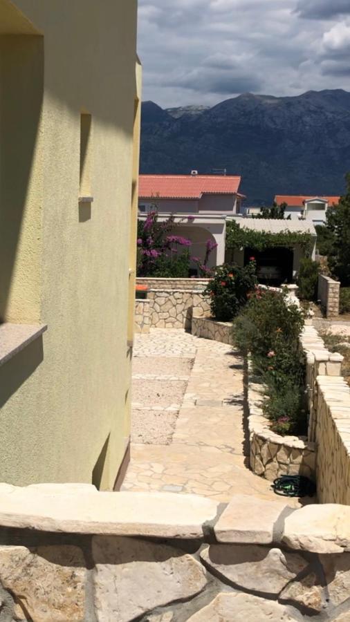 Miro Apartmani Ražanac エクステリア 写真