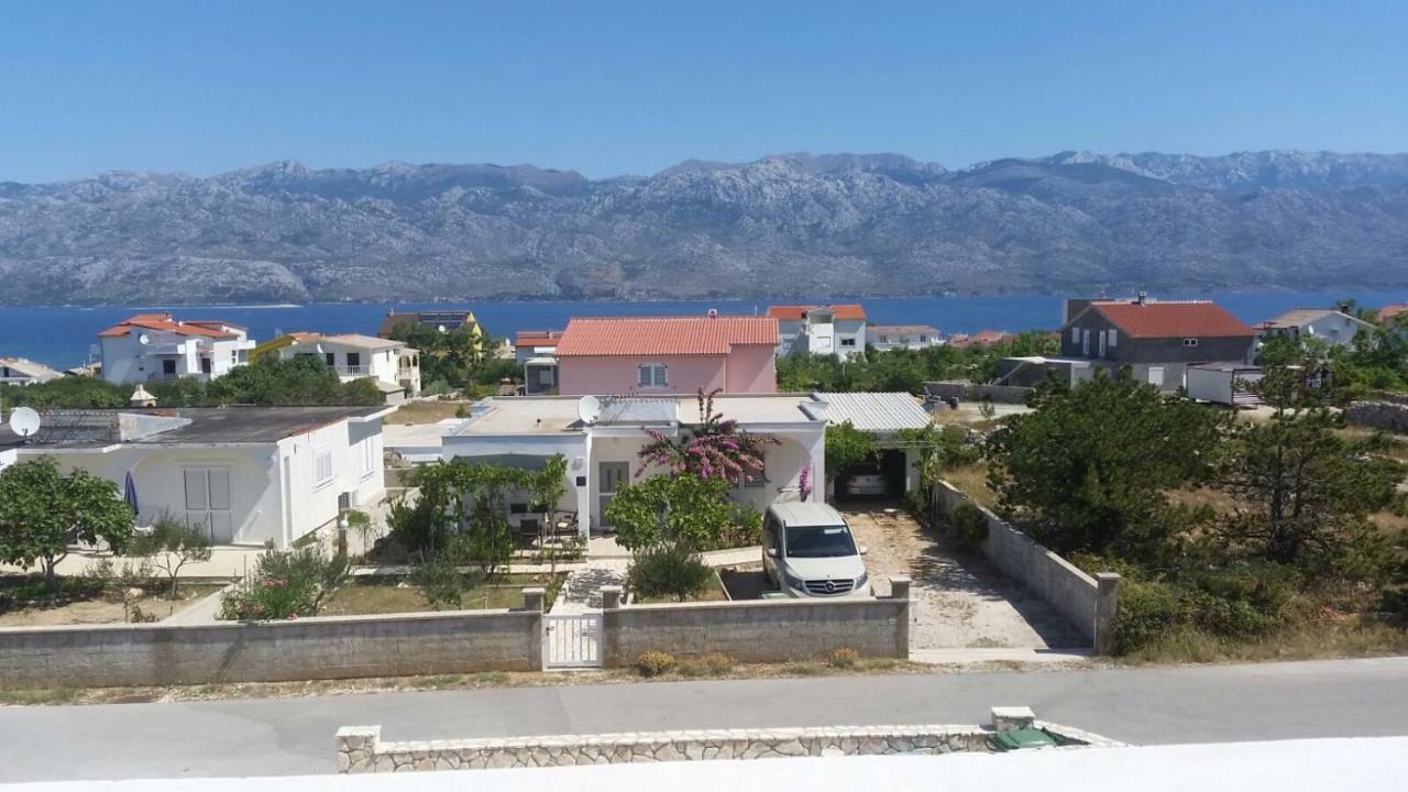 Miro Apartmani Ražanac エクステリア 写真
