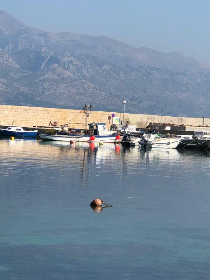 Miro Apartmani Ražanac エクステリア 写真